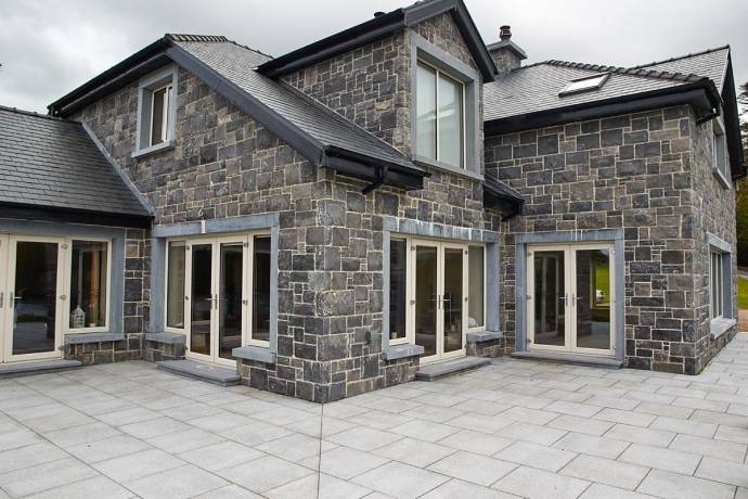 Сучасний дизайн фасаду 2024